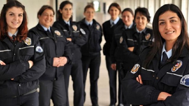 Kadın Polis