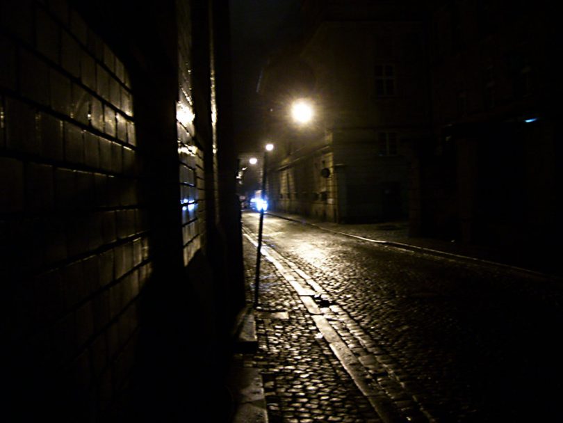 Rüyada Karanlık Sokak Görmek