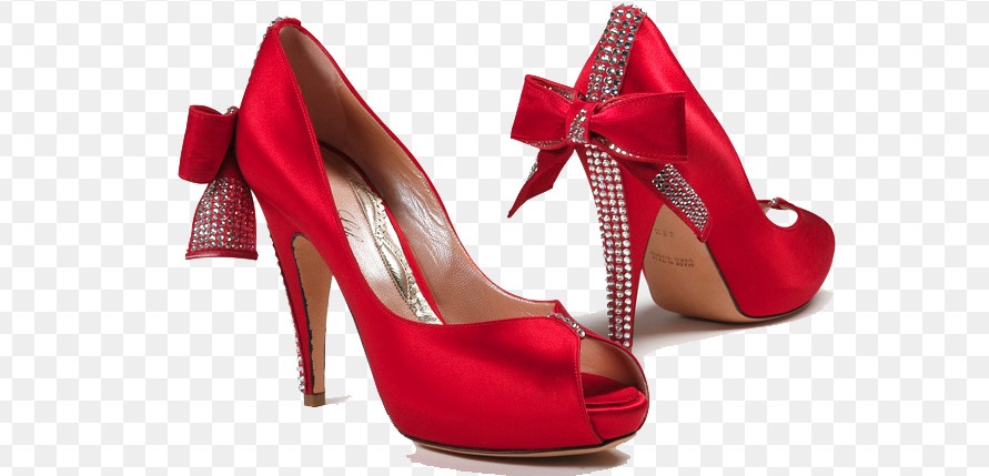 Rüyada Kırmızı Topuklu Ayakkabı Giymek ve Yürümek