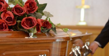 Rüyada Tabutun içinde Cenaze Görmek