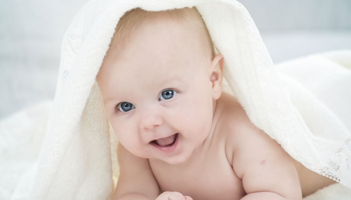 Rüyada Hep Sürekli Küçük Bebek Güldüğünü Görmek