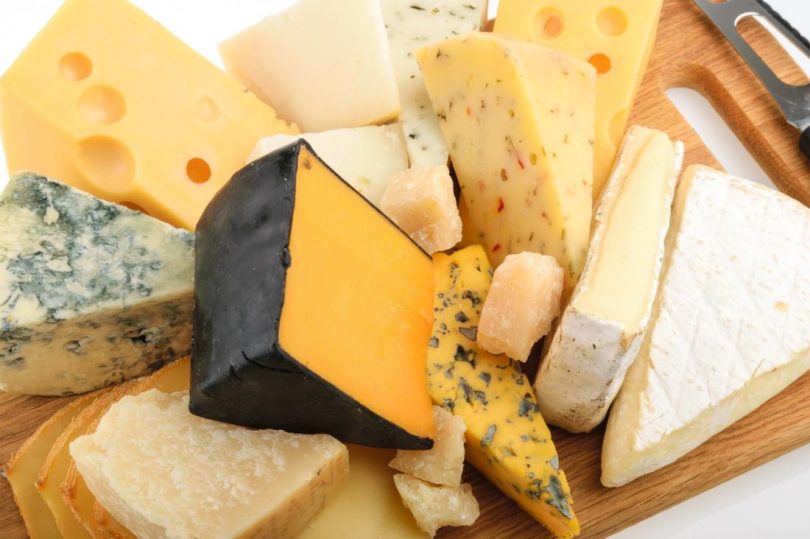 Rüyada Bozuk Peynir Görmek
