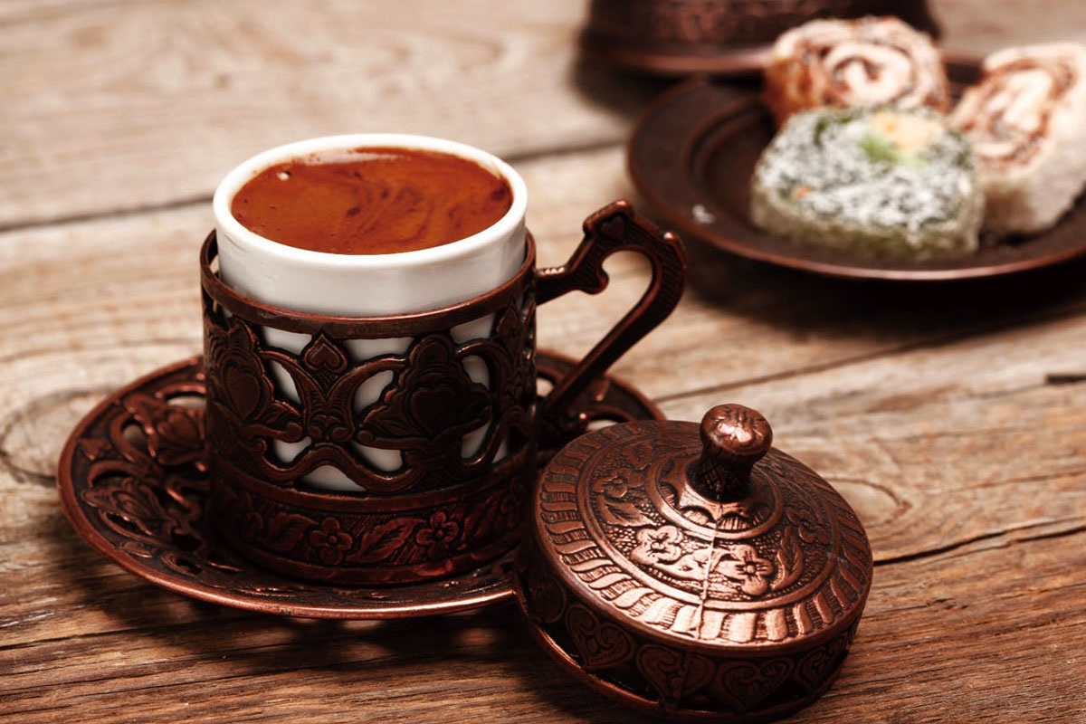 Rüyada Türk Kahvesi Pişirmek ve İçmek
